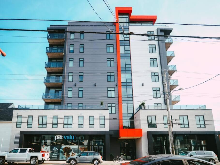 New Luxury 2Br Penthouse Apt In Central Halifax Exterior photo